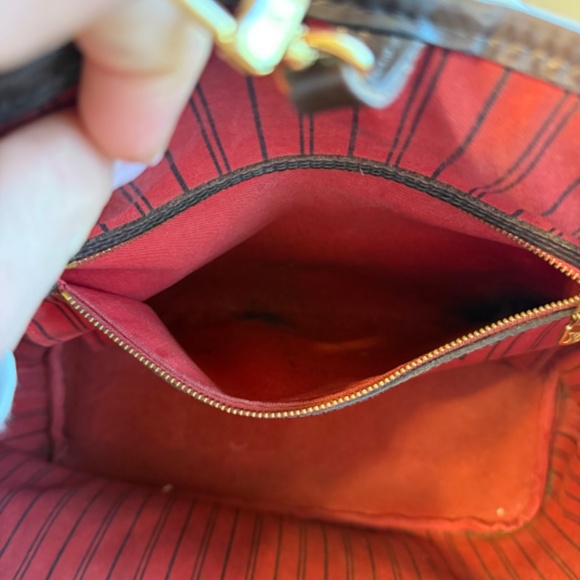 Louis Vuitton Neverfull PM Damier Ebene Brown Coated Canvas with Red Tote Bag - Picture 8 of 10